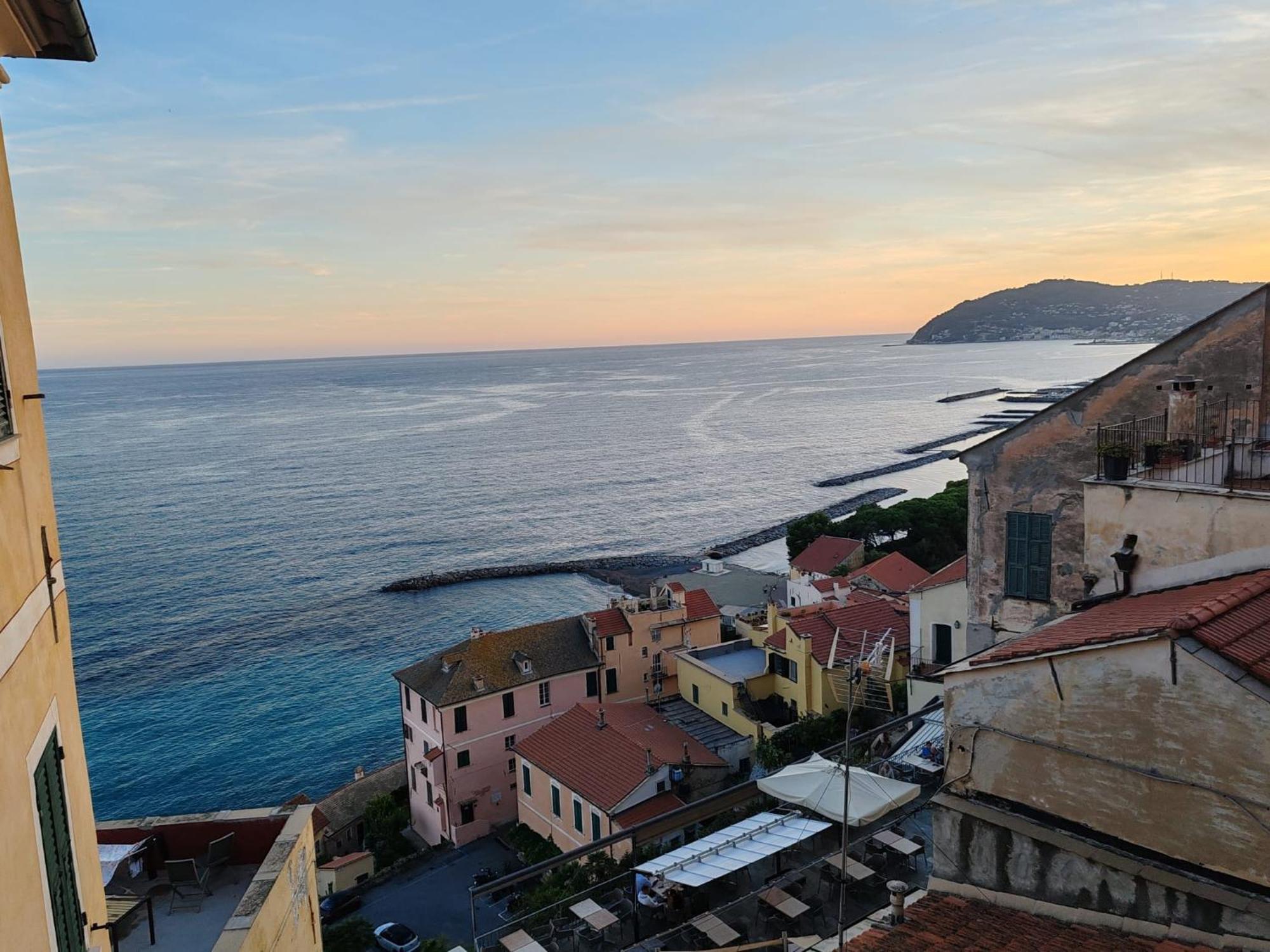 Appartamento Vista Mare Albenga Exterior photo