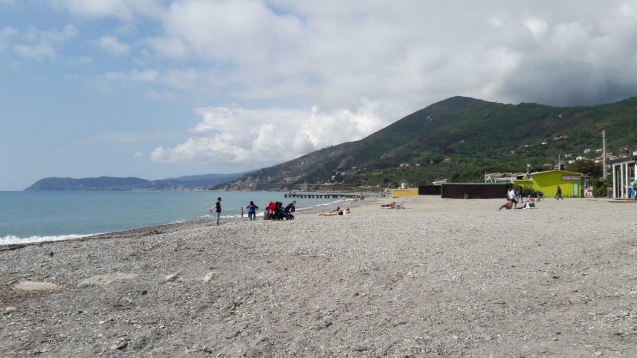Appartamento Vista Mare Albenga Exterior photo